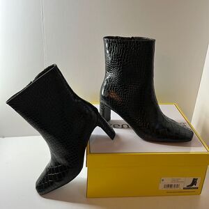 Seven Dials Nicole Black Croc Ankle Boots size 8